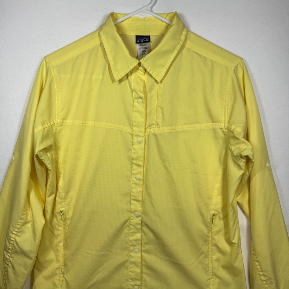Patagonia Women's Button Down Roll Tab Sleeve Yellow Hiking Shirt‎ 52185 Size 8